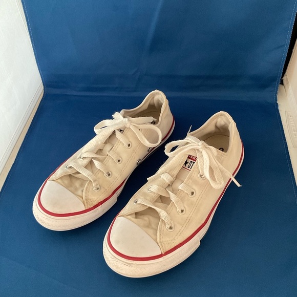 Converse All Star Low Top Sneakers White Lace Up Unisex Youth Size 3 (Women’s 6) - Picture 1 of 7